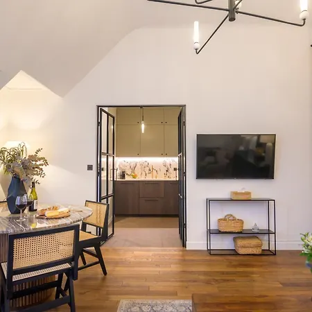 Balcon Champs Elysees 公寓