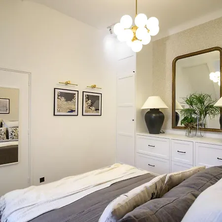 شقة Balcon Champs Elysees *