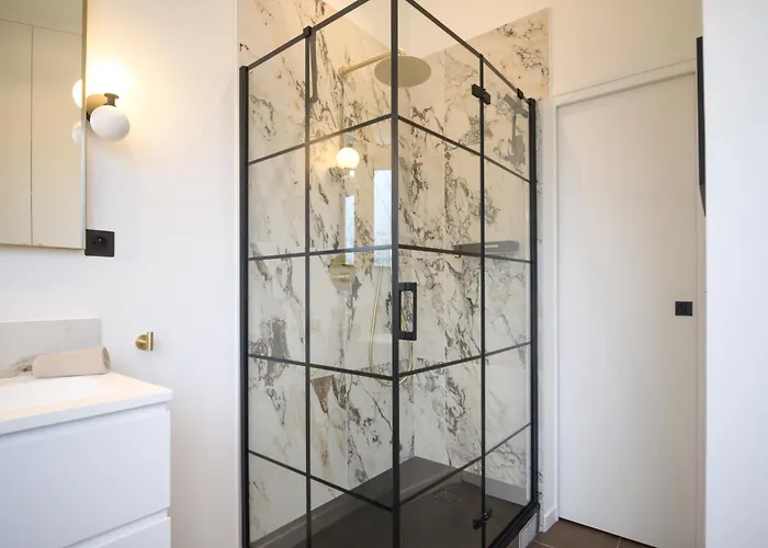 Balcon Champs Elysees Lejlighed