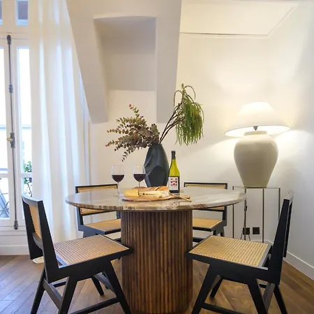 Apartman Balcon Champs Elysees